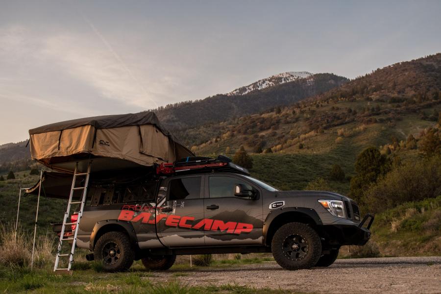  Nissan Titan XD PRO-4X Project Basecamp 2017 года  (фото 13 из 28)